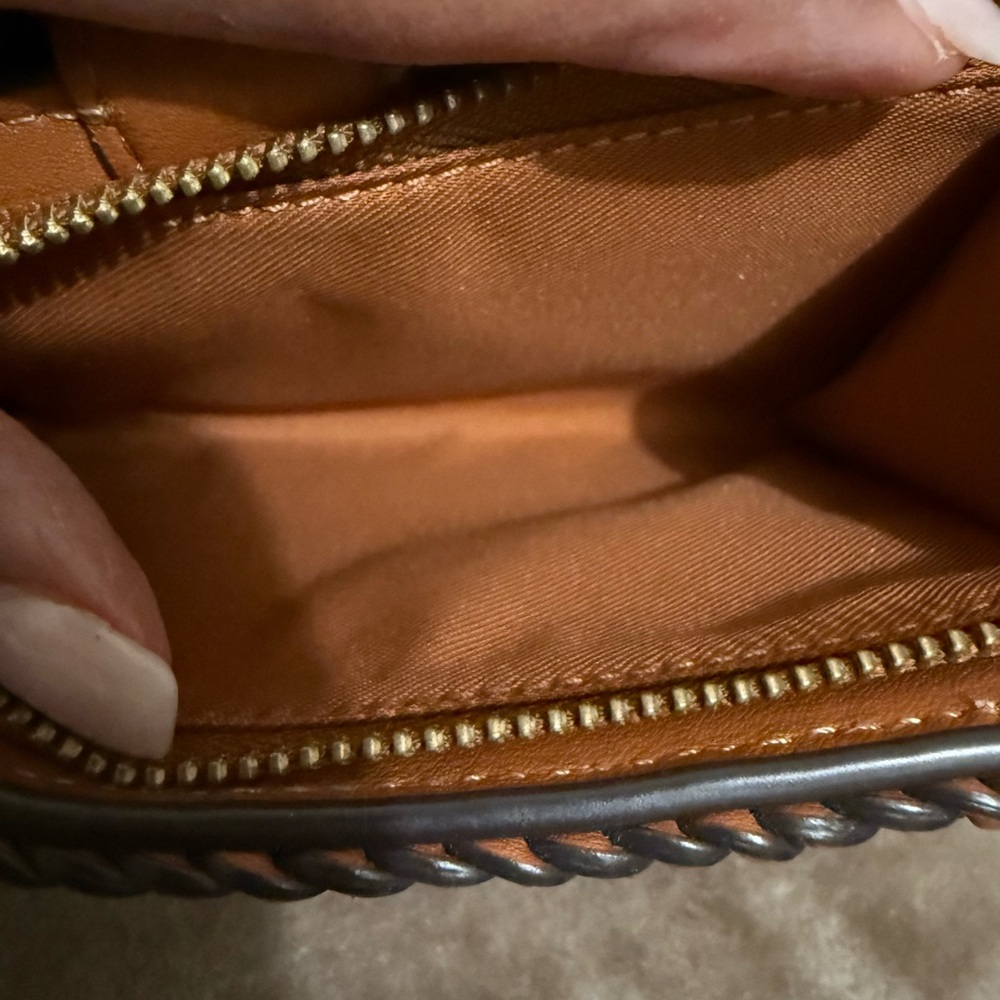 Coach Tabby  Wallet with. Braid Trim - Picture 6 of 6